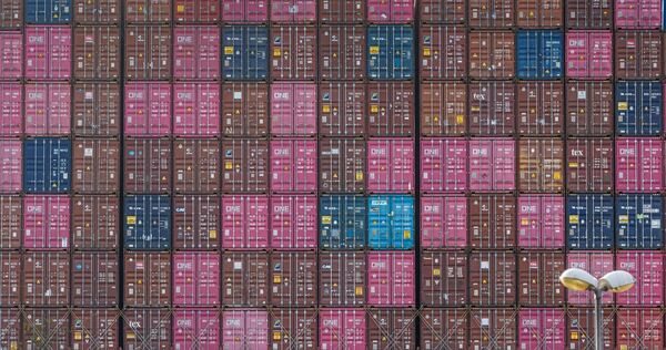 Containerwirtschaft im Hamburger Hafen