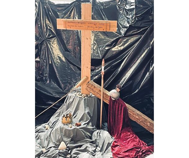 Der Ostergarten lädt ein, die biblischen Berichte der Passions- und Osterzeit einmal hautnah zu erleben.