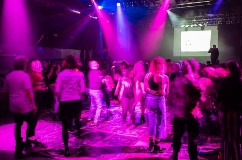 Tanzen auch an Karfreitag?