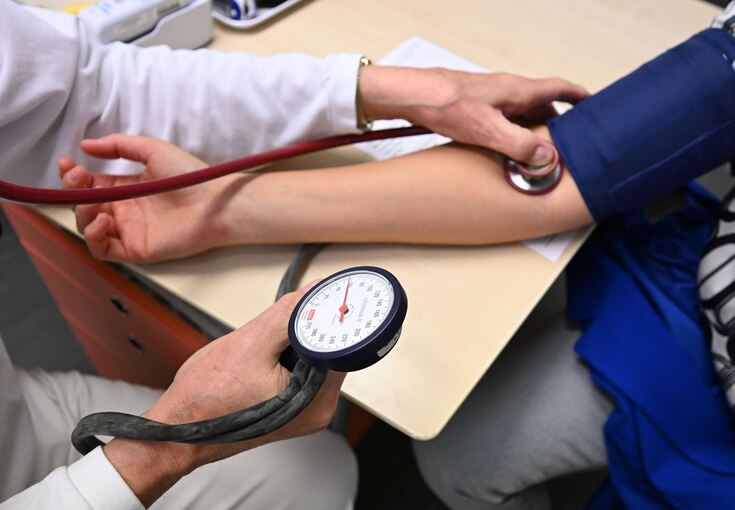 Kommission: Milliarden-Sparpotenzial für Krankenkassen Kommission: Milliarden-Sparpotenzial für Krankenkassen