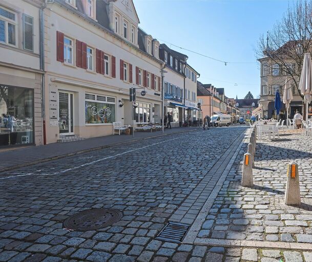 Dieser gepflasterte Bereich der Eberhardstraße sollte eigentlich zur Fußgängerzone werden.