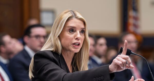 US-Justizministerin Bondi sagt bei Anhörung aus