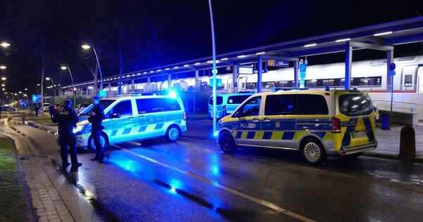 Mann droht mit Anschlag in ICE