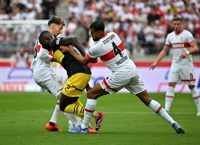 VfB Stuttgart - Borussia Dortmund VfB Stuttgart - Borussia Dortmund