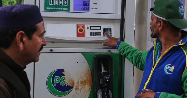 Iran-Krieg - Spritpreise in Pakistan