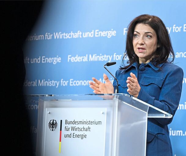 Hat es wegen des Iran-Kriegs mit hohen Öl- und Gaspreisen zu tun: Ministerin Katherina Reiche (CDU).