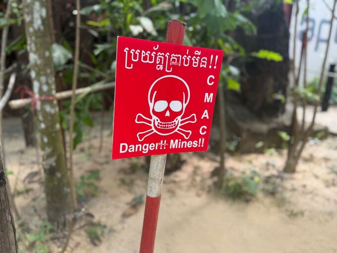 Statue für Minensuch-Ratte Magawa