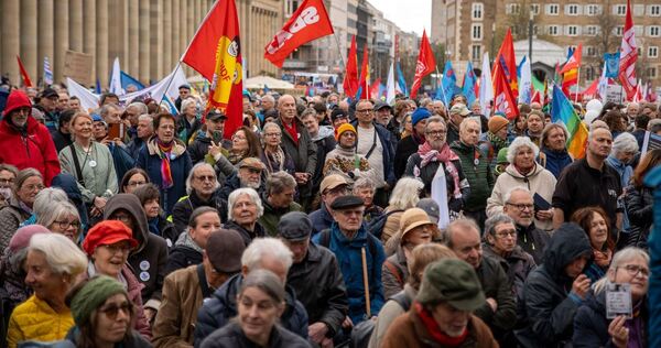 Ostermarsch in Stuttgart