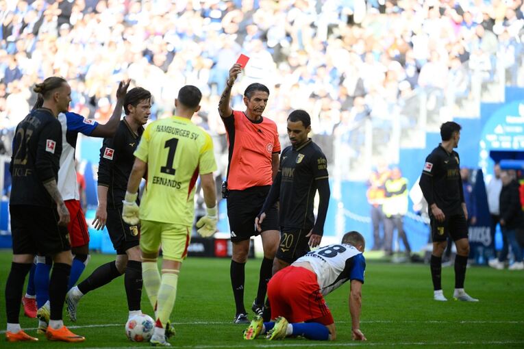 Hamburger SV - FC Augsburg Hamburger SV - FC Augsburg