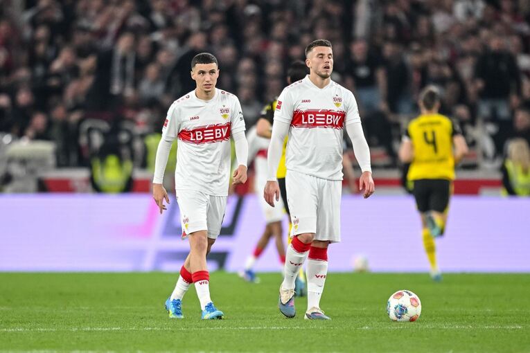 VfB Stuttgart - Borussia Dortmund VfB Stuttgart - Borussia Dortmund