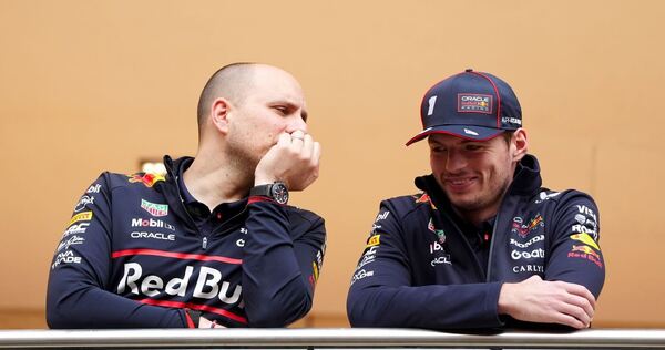 Gianpiero Lambiase (l) und Max Verstappen
