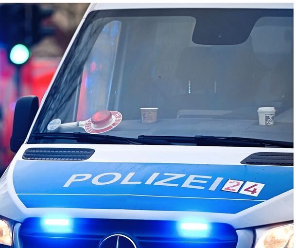 Die Polizei bilanziert einen Schaden von 5.000 Euro auf dem Gelände des Jugendhauses. Die Polizei bilanziert einen Schaden von 5.000 Euro auf dem Gelände des Jugendhauses.