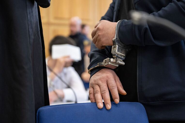 Auftakt im Prozess um Führerscheinbetrug Auftakt im Prozess um Führerscheinbetrug