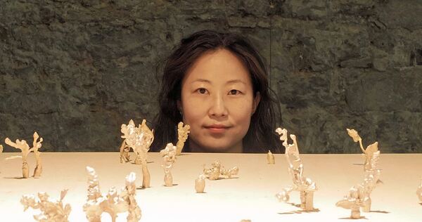 Objekte, die unweigerlich Assoziationen hervorrufen: Aeree Sul stellt im Ludwigsburger Kunstverein im MIK aus. Objekte, die unweigerlich Assoziationen hervorrufen: Aeree Sul stellt im Ludwigsburger Kunstverein im MIK aus.