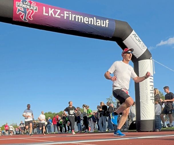 Am Schluss sind alle Gewinner beim LKZ-Firmenlauf.