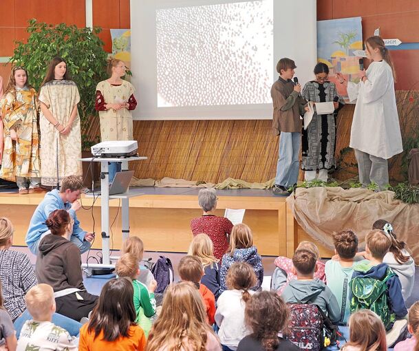 Spielerisch lernen Kinder und Jugendliche die Bibel kennen.