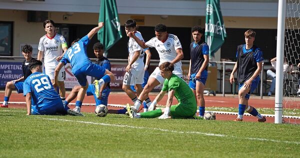 Viel Betrieb vor dem Freiberger Tor.
