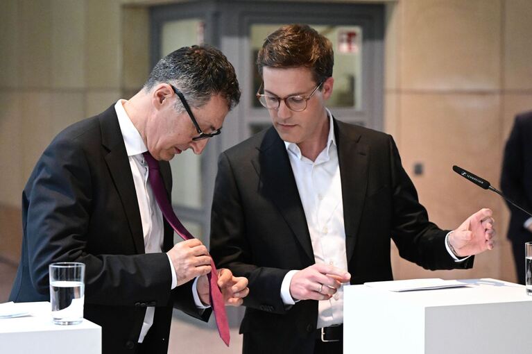 Grüne und CDU einigen sich auf Koalitionsverhandlungen