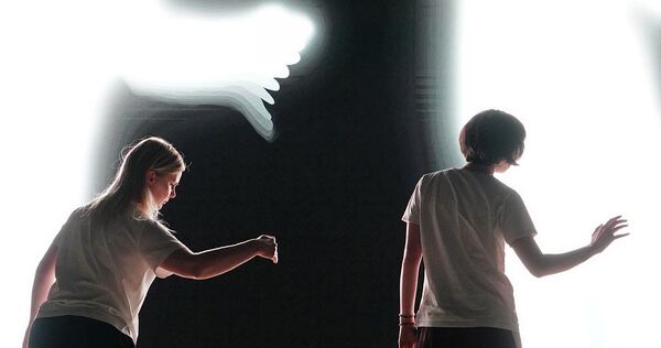 Wie können Studierende der darstellenden Künste am besten von KI profitieren? Wie können Studierende der darstellenden Künste am besten von KI profitieren?