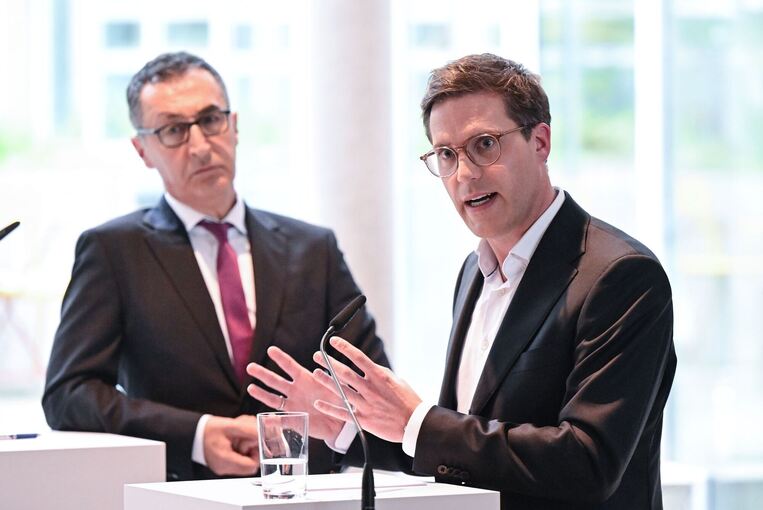 Was für und gegen schnelle Koalitionsverhandlungen spricht Was für und gegen schnelle Koalitionsverhandlungen spricht