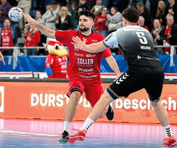 Wird nicht mehr das Trikot der SG BBM tragen: Spielmacher Juan de la Pena.