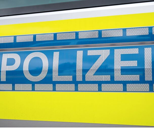 Die Polizei sucht noch nach Zeugen.