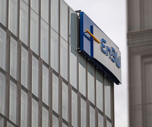 Der Energiekonzern EnBW beginnt den Bau eines riesigen Batteriespeichers in Marbach. Mit 100 Megawattstunden soll er rechnerisch einen Tag lang eine Kleinstadt versorgen können.