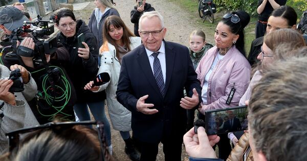 Till Backhaus im Wal-Drama