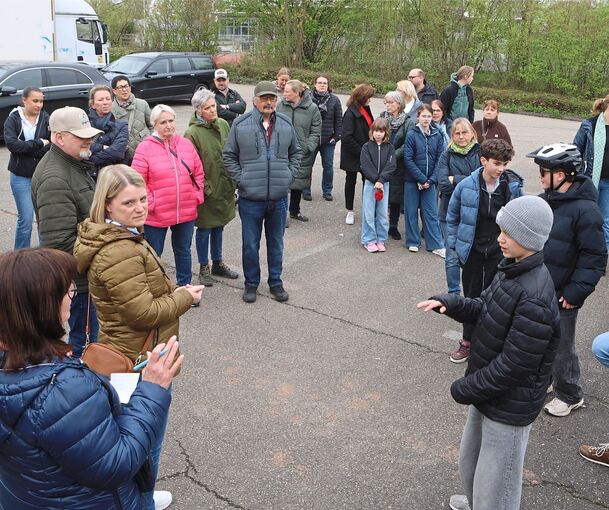 Den Wunsch nach einer Dirtbahn äußerten die anwesenden Jugendlichen. Bürgermeisterin Andrea Schwarz versprach, diese Idee aufzugreifen.
