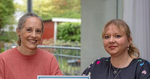 Anna Scheper und Nicole Dries kämpfen dafür, dass die Ganztagsbetreuung an den sonderpädagogischen Bildungs- und Beratungszentren nicht exorbitant mehr kostet als an der Regel-Grundschule.