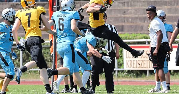 Duell um die Vormacht im Kreis: Bulldogs (gelbe Trikots) gegen Cougars.