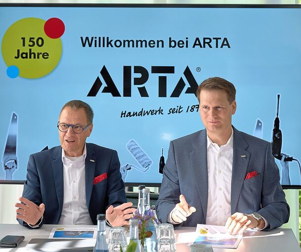 Seniorchef Ulrich Kraft und Sohn Sebastian, der die Arta-Gruppe seit 2021 als Geschäftsführer leitet.