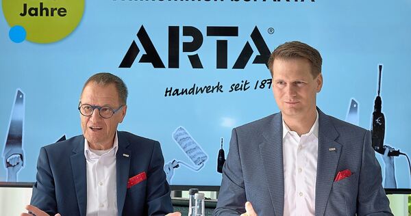 Seniorchef Ulrich Kraft und Sohn Sebastian, der die Arta-Gruppe seit 2021 als Geschäftsführer leitet.