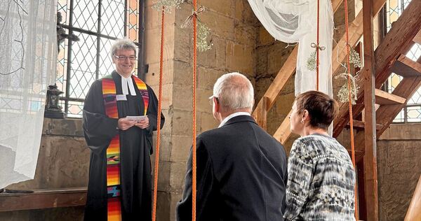 Auch im Kirchturm kann geheiratet werden.