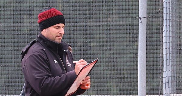 Zufrieden mit seiner jungen Mannschaft: HCL-Coach Severin Schmidt.