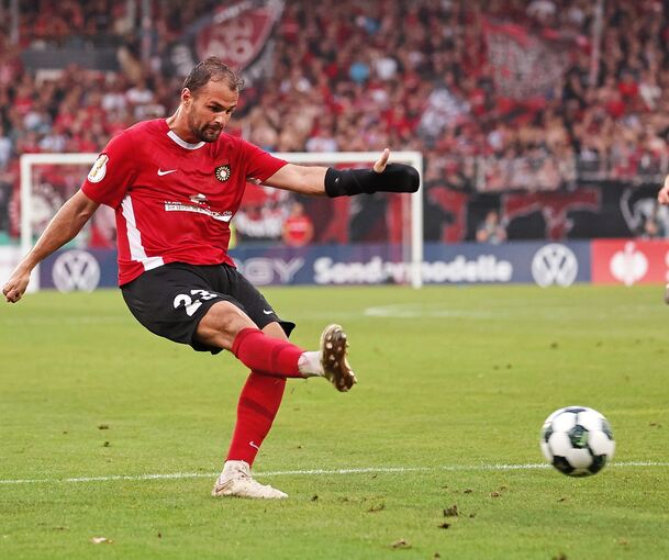 Treffsicherster Stürmer der Regionalliga: SG-Angreifer Fabian Eisele. Foto Baumann