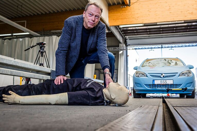 Björn Steiger Stiftung mit Crashtest