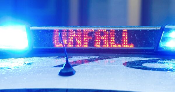 Ein Unfall am frühen Abend hat die Polizei auf den Plan gerufen.