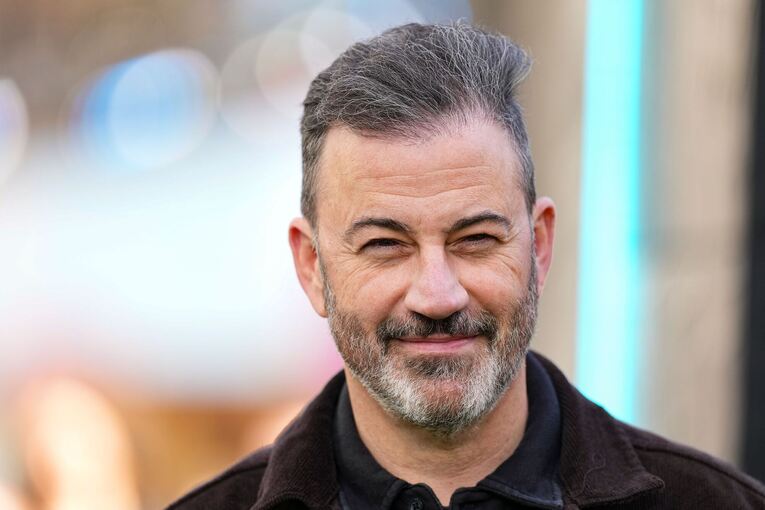 Moderator Jimmy Kimmel