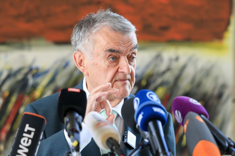 1.200 Polizisten bei Razzia gegen "Hells Angels" im Einsatz