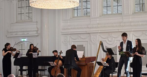 Eine freie Rekonstruktion nach dem Pasticcio-Prinzip: „La Dafne“ im Marmorsaal des Neuen Schlosses.