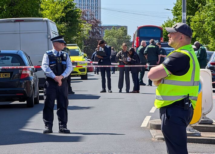 Zwei Verletzte bei Messerangriff in London