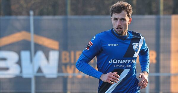 Andre Sirianni trägt weiter das Trikot der Nullachter.