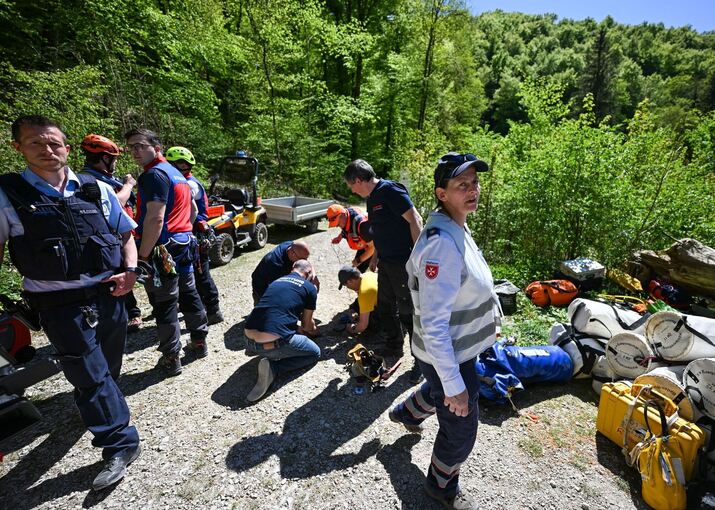 Rettungseinsatz in Falkensteiner Höhle