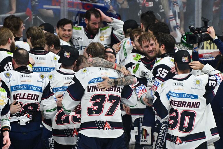 Adler Mannheim - Eisbären Berlin
