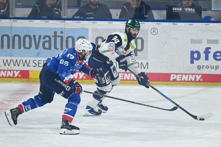Adler Mannheim - Eisbären Berlin