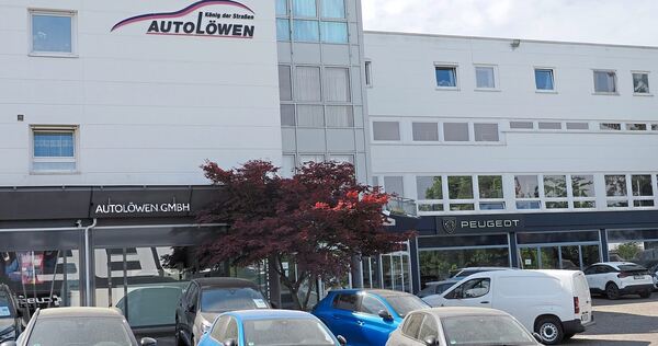 Der Autohändler Autolöwen ist in Ludwigsburg-Eglosheim zweimal vertreten.