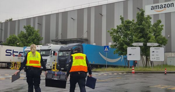 Zollkontrollen bei Paketzusteller-Firmen