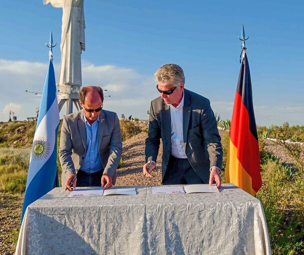 Der Bietigheim-Bissinger Oberbürgermeister Jürgen Kessing (rechts) und sein argentinischer Kollege Gustavo Soto: seit 2019 freundschaftlich verbunden.