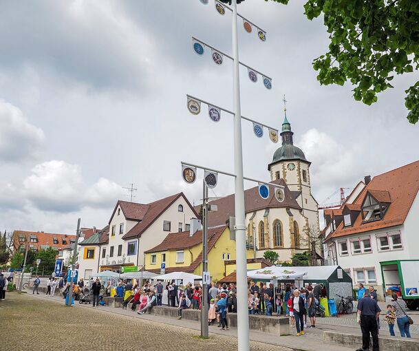 Im Frühling beginnt die Festle-Zeit im Landkreis Ludwigsburg. Im Bild das Wettemarktfest in Oßweil.